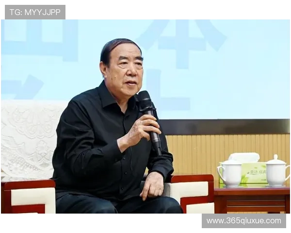 与吴丽对话：探讨她的羽毛球职业生涯与心路历程